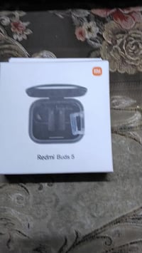 ايربود • سماعات • بلوتوث