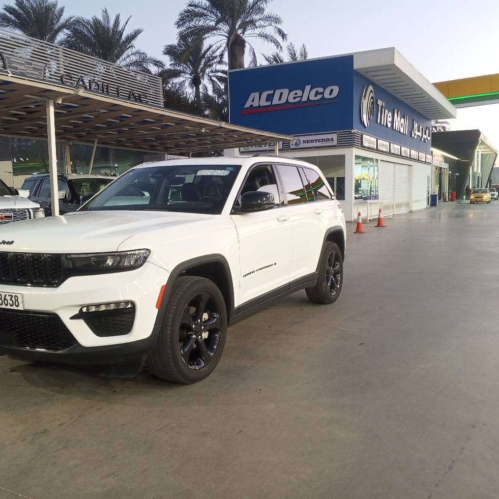 السلام عليكم جيب 2023سيارة جديدة وجاهزة من جميع النواحي مواصفاته 5راكب قطعتين تبريد رادار كامرة كشنات كهرباء بصمه جنطه شفط سيارة جديد جدا ريحه الشركه بيعه بدون ايرباك السعر325مكاني بغداد الاعظميه للتصال،*********** بغداد, العراق
