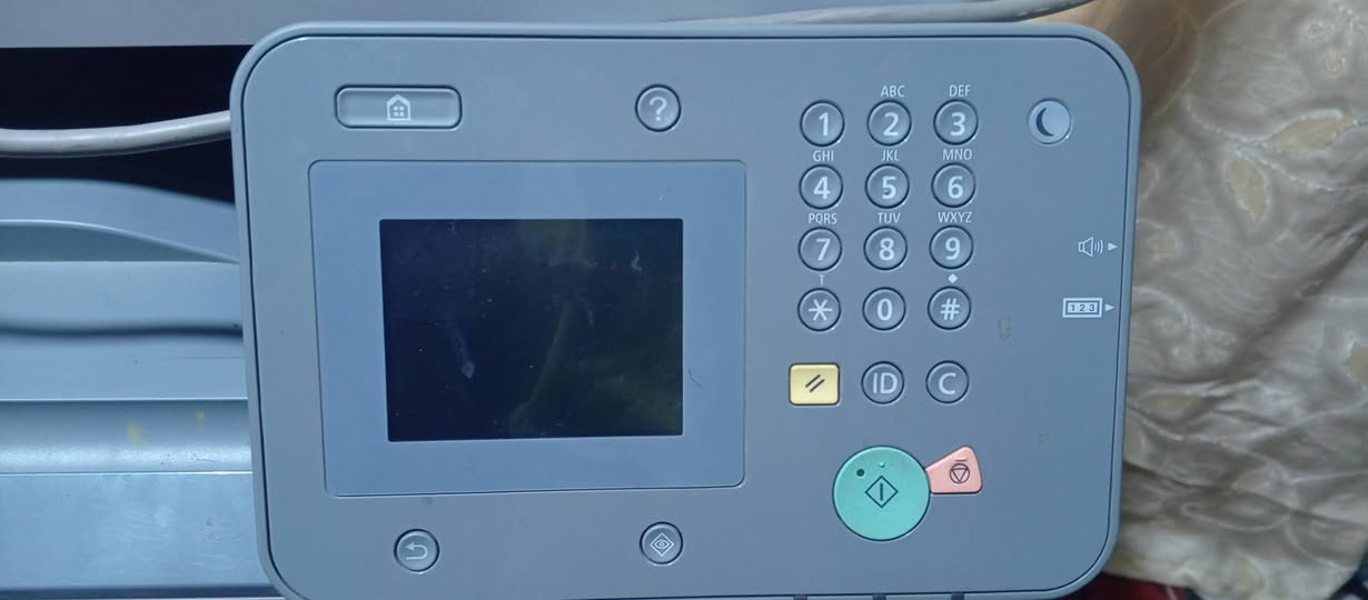 سلام عليكم طابعه كانون للبيع السعر 300مشكلتها الوحيده اذب حبر اصفر ومانعرفلها مستعمله شي قليل كلش اخو الجديد
العنوان:البصره ابو الخصيب
الهاتف؛***********
