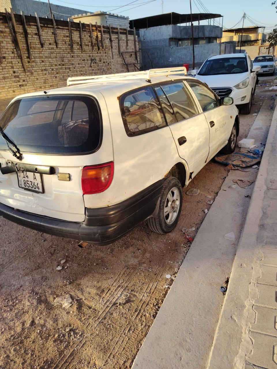 السلام عليكم سياره للبيع كالدينا ستيشن موديل 93 بيضه بأسمي سنويه جديده الهزه بعدهه ما صاقطه حلوه ما كراب دواخل تعبانه بل 27 وبيهه مجال أن شاء الله رقمي *********** بي واتس اب
