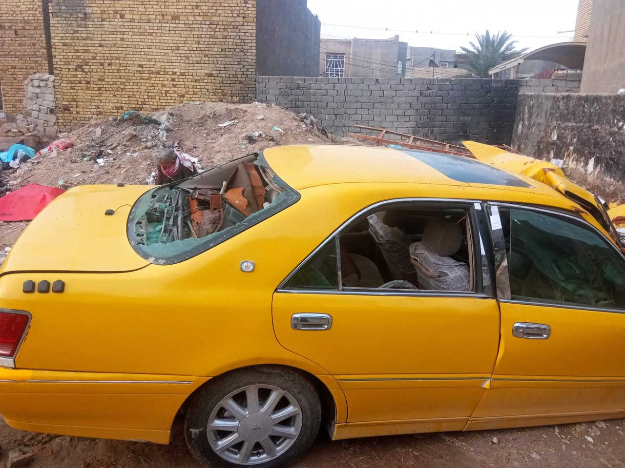 السلام عليكم ورحمة الله وبركاته/الحمدلله والشكر على كل حال والله يجفيكم الشر / ملكه للبيع على هذا الوضع رقم صلاح الدين الماني الك يمي وكاله فقط اليحب يتصل *********** والخاص مفتوح اليحب يرسلني واني خادم
