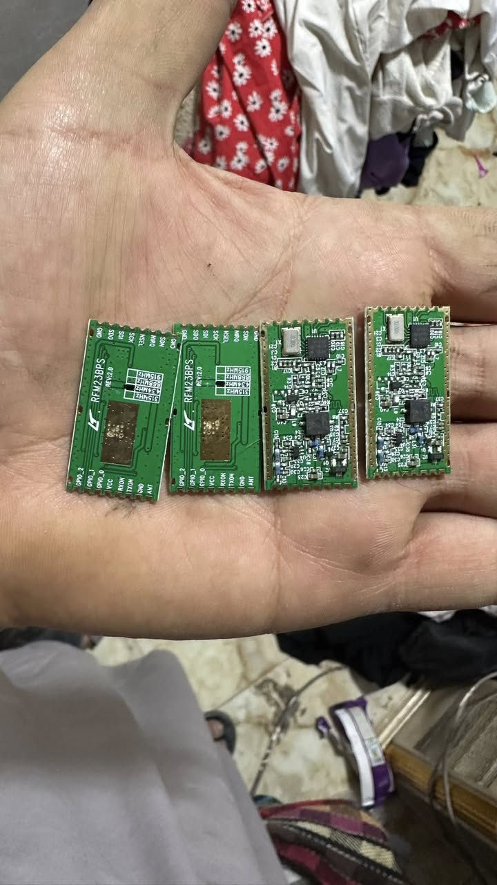 متوفر سعر القطعة ١٥٠٠ دينار اقل طلب ٥٠ قطعه
وحدة إرسال واستقبال لاسلكية عالية الطاقة بتردد 433 ميجاهرتز من HopeRF بقدرة +30 ديسيبل ميلي واط RFM23BP-433S #F5


**إذا كنت صاحب هذا الإعلان وتريد حذفه لأي سبب، رجاءا أرسل رسالة إلى الدعم الفني**