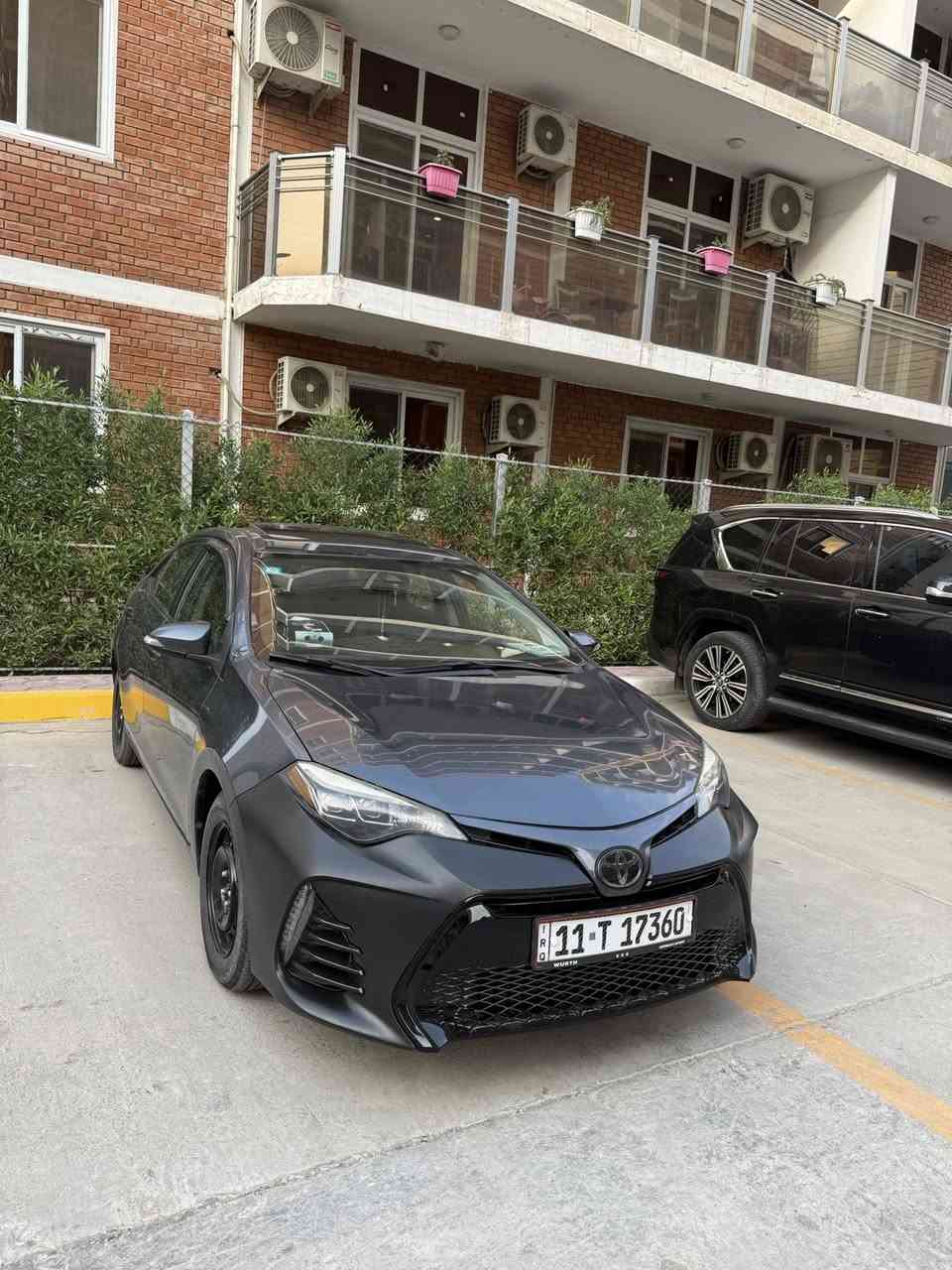 السلام عليكم
للبيع او مراوس كورلا 17 XSE فول 
رقم بغداد باسمي 
حادث خلفي بجم كبس 
مكاني بالكوت 
***********
