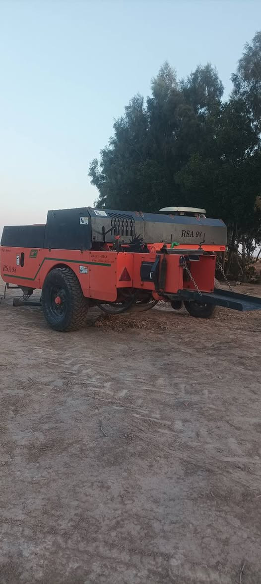 كابسات للبيع 23نضيفه مل زنجيل***********
