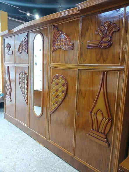 غرفه صاج عراقي  🇮🇶
5 باب /ملحق 🚪 
نضافه 90 ٪💯
شغل وسط ✨
عدد قطعه/ 6
سعر 650 /وبيها مجال 
الشد والنقل داخل بغداد مجاني 🚛
يوجود توصيل محافضات بكروه 🚛
***********
