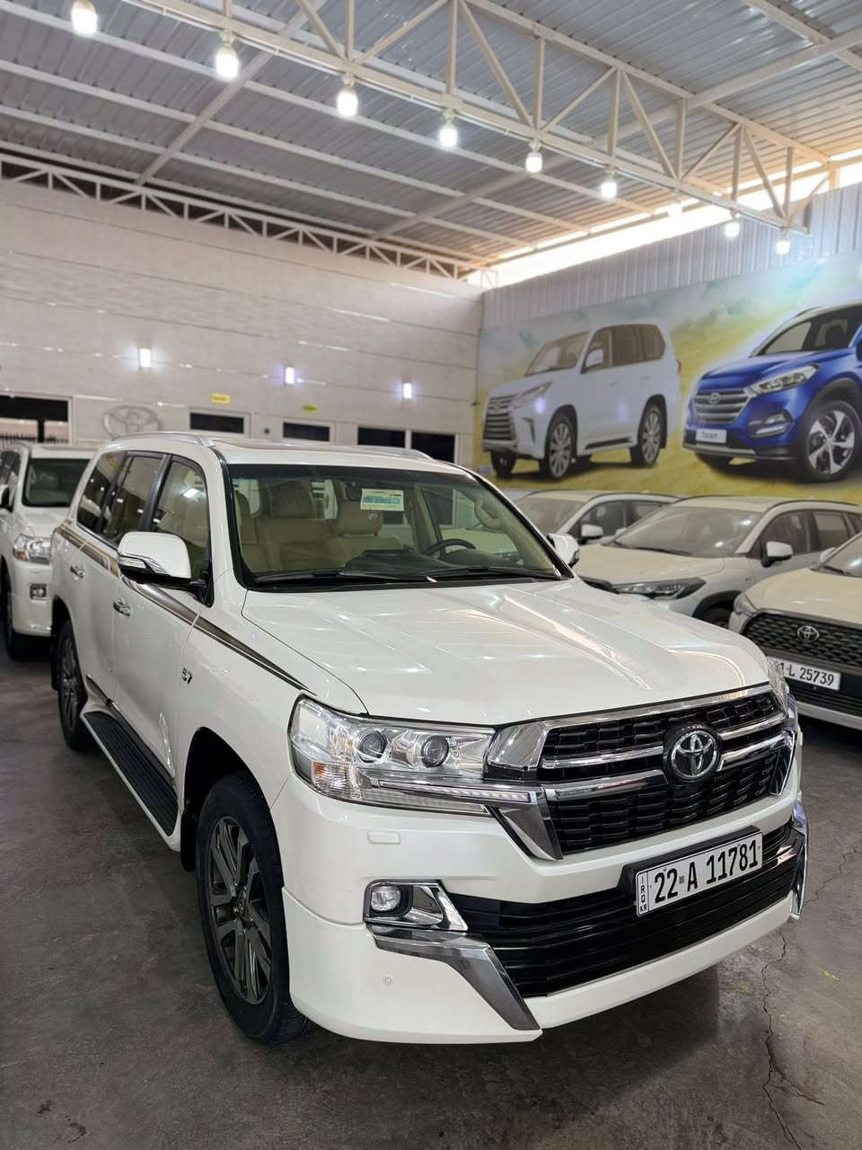 السلام عليكم
لاند كروز 2016للبيع
VXR V8 5.7
***********
***********
