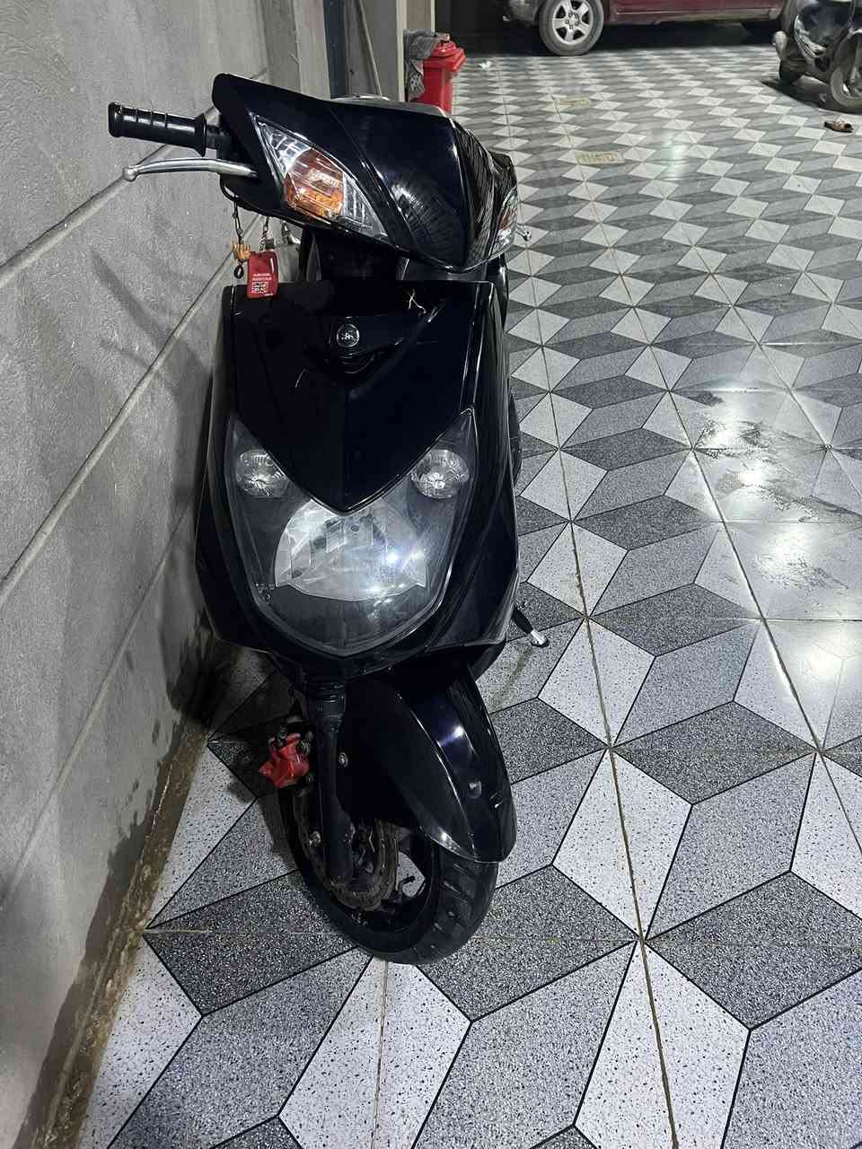 السلام عليكم للبيع سكنس فحل بوشه 58 شلعه ومعدل هاون كهربائيات كلها شغاله مابيه كل نقص بيه كلج خلفي رياضي اصلي وستاند صفح رياضي مكان حله السعر ٧٥٠ شراي يتصل ويدلل ***********
ملاحضه قبق لهندر موجود بس اني ماشاده
