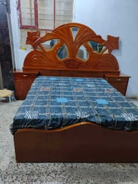 غرفة نوم • صاج • للبيع