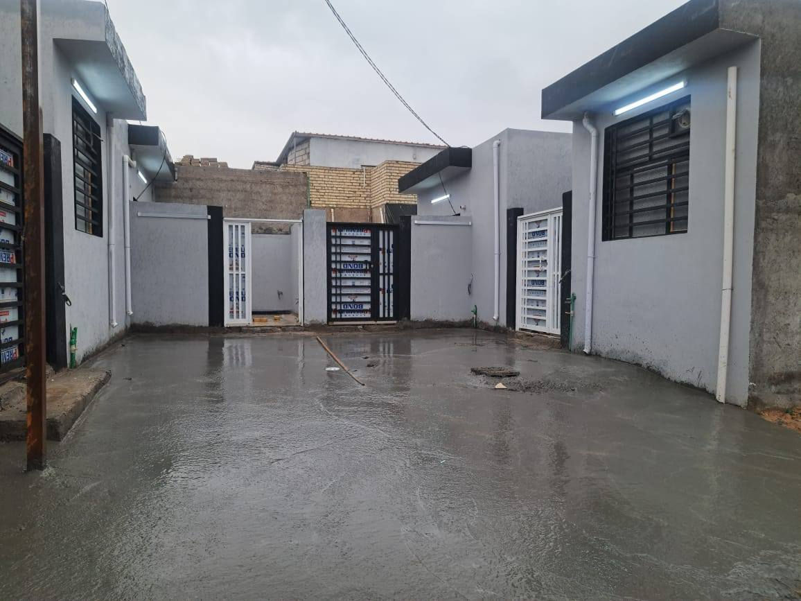 بيت للبيع قسط
يباع قسط مقدمه ١٠  شهر ٣٥٠ سعر كلي ٢٨
٥٠ متر جاهز لسكن نهايه شارع علكم قرب اسواق الامير غرفه صاله مطبخ صحيات
علما كفاله ماستر كارد اوكفيل موضف اومتقاعد
للاستفسار تواصل عل رقم
***********
