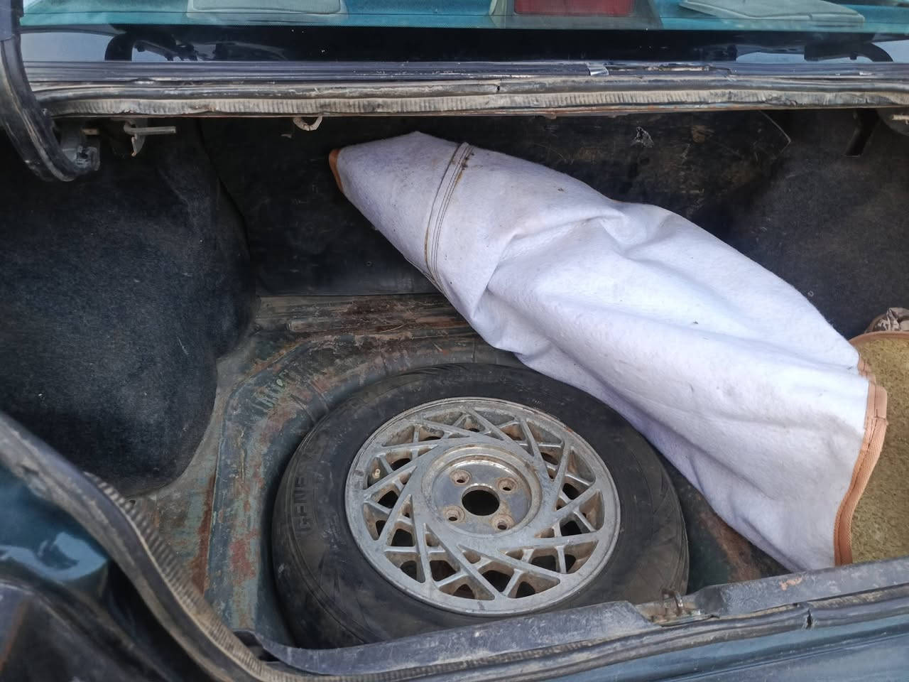 السلام عليكم ورحمه الله وبركاته كيا سيفيا موديل 93 سنوية  2028 هزة جديدة بسمي تحويل  مباشر كير محرك مكفول *********** السعر 35وبيها مجال للطيبين العنوان بغداد المدائن ناحية الوحدة قرب سيطرة اللج
