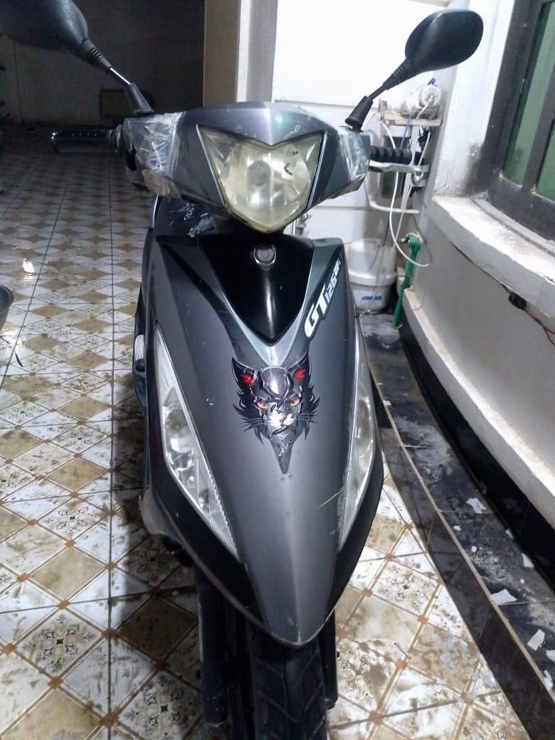 سلام عليكم مطور سايم جتي للبيع سعره ٢٥٠ وبي مجال لعنوان رمادي لملعب دور المخابرات رقم *********** واتساب او رصيد موجود اني
