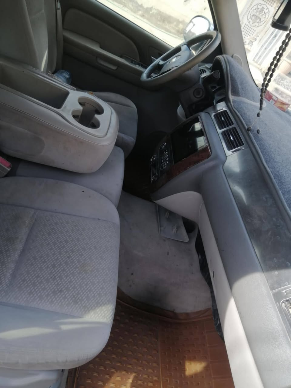 سلام عليكم تاهو مديل ١٠ كفاله من الكص السعر ٨٠ وبيه مجال الشراي يتصل***********
