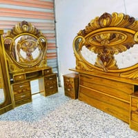 غرفة صاج • مستعمل • ٦ أبواب
