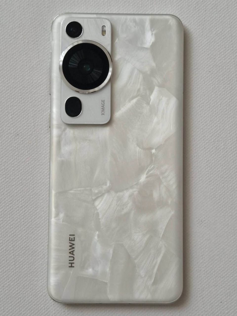 HUAWEI P60 Pro 

مستخدم نظيف جدا نظافة 100% مكفول بدون ملحقات 

المواصفات 

الشاشة: 6.67 بوصة - 120 هرتز - LTPO OLED
الذاكرة: 256 جيجابايت
الرام: 8  جيجابايت 
الكاميرا: 48 + 48 + 13 ميجابكسل
المعالج: Snapdragon 8+ Gen 1 4G
البطارية: 4815 مللي أمبير - 88 واط

التوصيل متوفر لجميع المحافظات 💨🚗

واسط / كوت 

للطلب فقط مراسلة الصفحة دهل اوران, واسط


**إذا كنت صاحب هذا الإعلان وتريد حذفه لأي سبب، رجاءا أرسل رسالة إلى الدعم الفني**