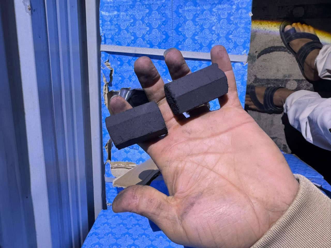 بسم الله الرحمن الرحيم 
تم بعون الله وعلى بركة الله 
 وصول حاويتين فحم الكاروان جودة عالية 

الاشكال المتوفرة(اصبع مضلع+ اصبع املس مربع مثقوب)
وزن الكارتون🔟كيلو

ضمان 🥥ساعتين اشتعال واكثر 🔥
بدون رماد بدون غاز ولا كسر 
متانه قوية جدآ 
ولا يسبب صداع او رائحه اثناء الاشتعال 
مواصفات عاليه جداً 

[مستعدين لتجهيز كافة المحافظات ومنها المكاتب يالله 
تم بعون الله وعلى بركة الله 
 وصول حاويتين فحم (كوكو سومر)
فحم اندنوسي عالي الجودة

الاشكال المتوفرة(اصبع مضلع+ مربع مثقوب)🔥
وزن الكارتون🔟كيلو

ضمان 🥥ساعتين اشتعال واكثر 🔥
بدون رماد/بدون غاز 
«متانه قوية جدآ ومتماسك» 
«ولا يسبب صداع او رائحه اثناء الاشتعال 
مواصفات عاليه جداً 

مستعدين لتجهيز كافة المحافظات ومنها المكاتب والكوفيات
السعر الجمله يعجب الجميع 
للحجز والاستفسار مراسلتنا ع الصفحه 
او الاتصال *********** \***********
يوجد توصيل لكل المحافظات العراق
@إشارة
