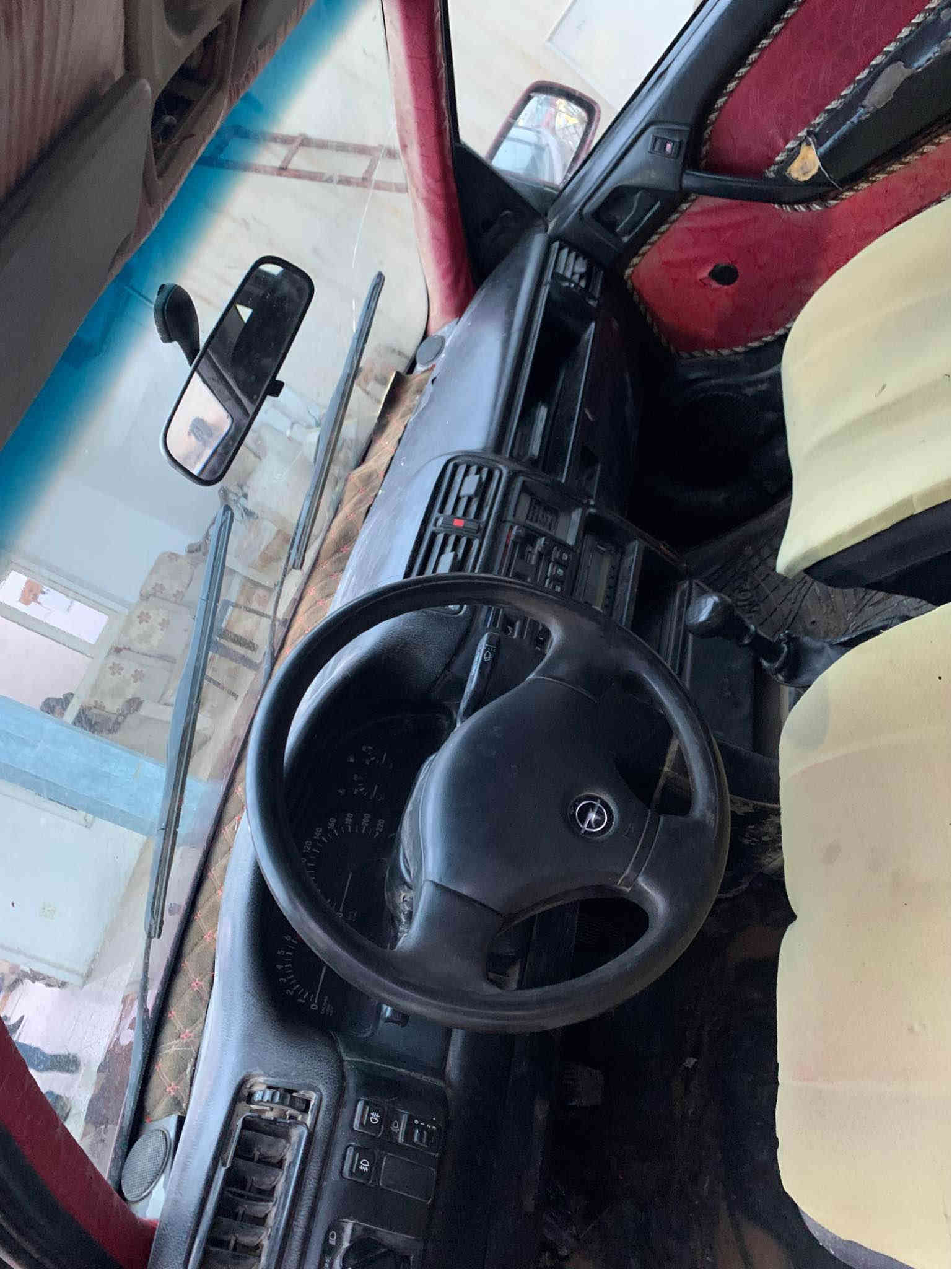 ڤیکترا 1993 سعر 18 و مجال
رقم و سنوی اسلی ب شەرت اولیات
مکینە 18 گیر مکینە ب شەرتن
بی دەعم و لیدان ب شەرتە
شوین روڤیا/*********** اكر
