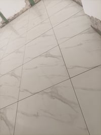 خلفة. سيرميك ارضي جداري ليزر شغل مضبوط دقه وحرفيه لتواصل 07841460306