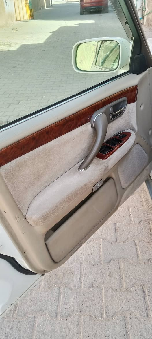 سلام عليكم ملكه للبيع موديل 2001 رقم نجف انكليزي مداور ثاني يوم كصه قماره الدي فور الصغير السعر 115 وبي مجال مكاني نجف حي النصر مهندسين الرقم ***********
