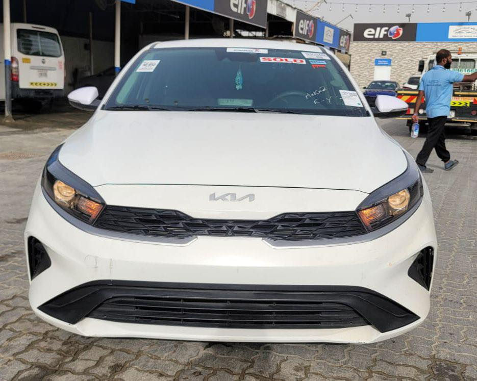 � زبائننا الكرام… مركز المهندس لأستيراد السيارت
🚘 Kia Forte 2024💥

💰 السعر: 105 $ بدون كمرك
🔧 الحالة: مصلحة وجاهزة (الوصول 10 ايام)

✅ بإمكان التخريج بكتاب شهداء (إعفاء من الكمرك لمن لديه كتاب شهداء).

📍 كربلاء - سيف سعد البلديات

📞 للاستفسار:
👤 د. شهيد: ***********

 👇🏼رابط كروب الواتساب 
https://chat.whatsapp.com/G1vHBgZwn280PCMz6HkyiX?mode=gi_t
