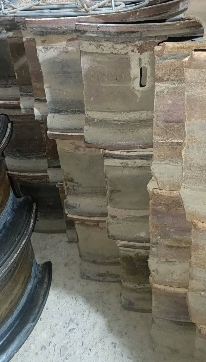 متوفر ويل 24 حاوية  الماني و هنكاري و إيراني 
الكمية قليلة 
سعر الماني و الهنكاري 125 الف 
سعر الإيراني 100 الف 
المكان التاجي خلف المصابيح 
الاستفسار أو الاتصال 
‏‪***********‬‏
***********
