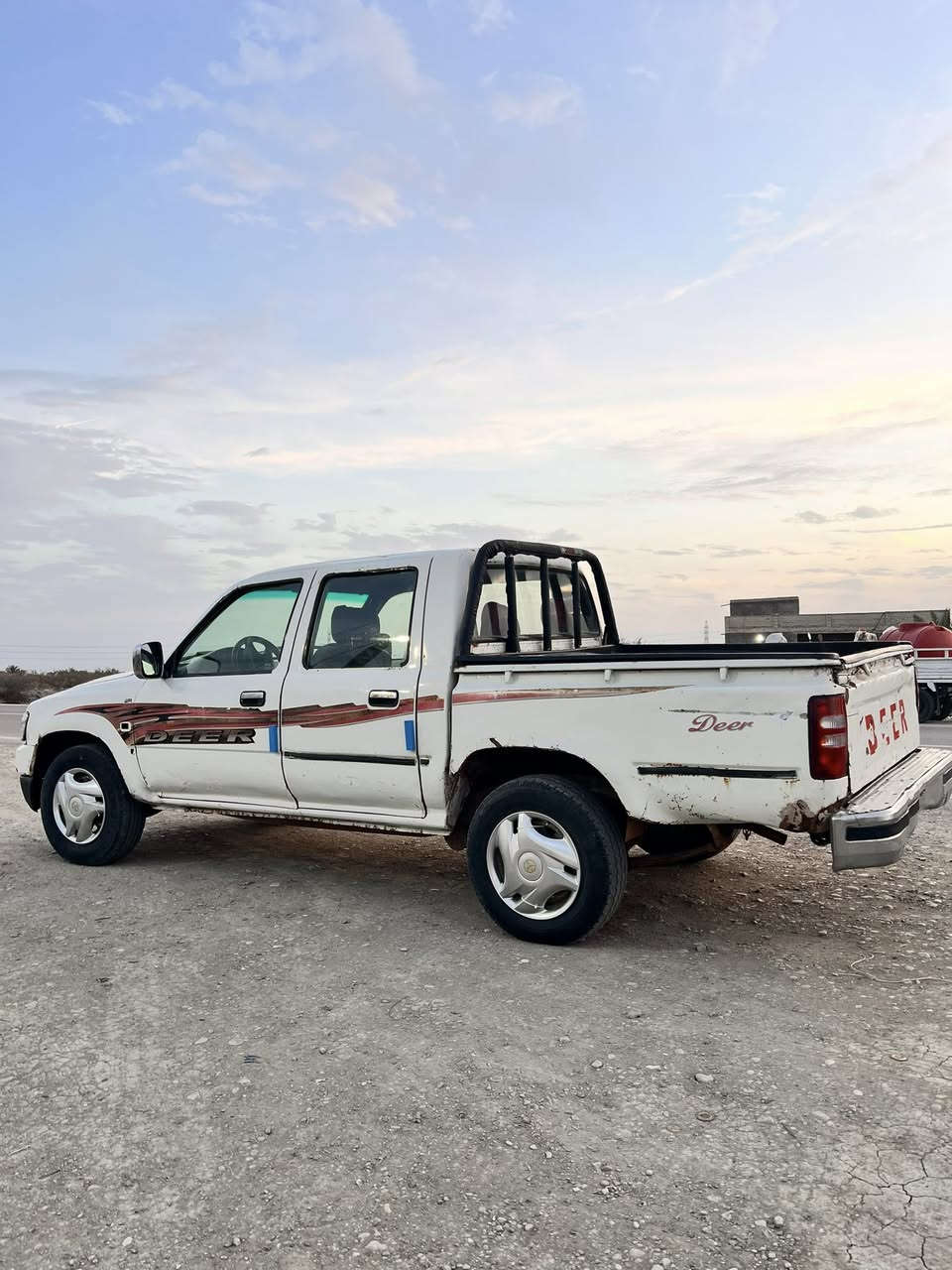 سلام عليكم
لبيع دير 2007 أوراق 

مكينه توني شاده صار يومين

حداديه جديده

باتري جديد

السعر 17وبيه مجال 

المكان شطره دوايه

التصال ***********
