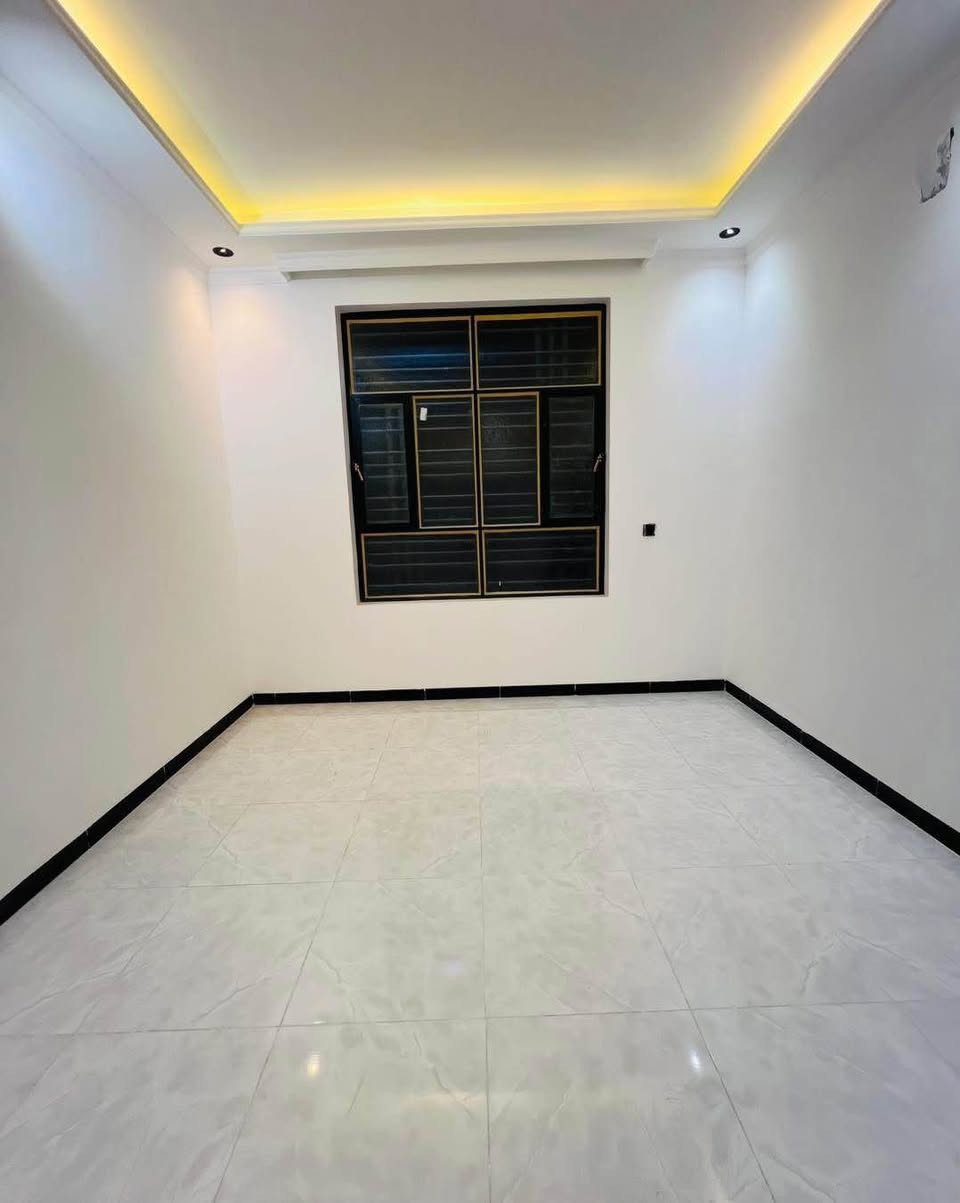 #دار_للبيع_طابو_زراعي 👇👇‎👇#استلام_مباشر

#الموقع // #حله_نادر_الثانيه_حي_الزيتون_الجديد

 #طابقين_بناء_حديث_درجه_اولى

#متوفر_كافه_الخدمات✅ ماء مجاري كهرباء تبليط عرض الشارع 10م اناره ليلية تحويل مباشر

#المساحه // 140 م

#السعر // خاص

#التفاصيل ( استقبال + مطبخ  + هول 

+ غرف نوم عدد 2 + مجمع صحيات عدد 3

+ منور عدد 2  + حديقة )

——————————

للاستفسار اكثر مراسلة الصفحة او الاتصال 

 #علاء_الغرباوي  📞 ***********

او مراجعه المكتب 🏠#مكتب_روعة_اللقاء_للعقار 🏠

               🏗️ #مــوقع_المكتب🏗️

{ بابل/ حله نادر الاولى شارع الخدمي قرب سكله صدام } حلة, بابل
