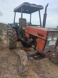 فالميت للبيع كير واكسن شرط ما مفتوح  رقم وسنويه باسمي موبايل ٠٧٨٢٦٥٦١٠...