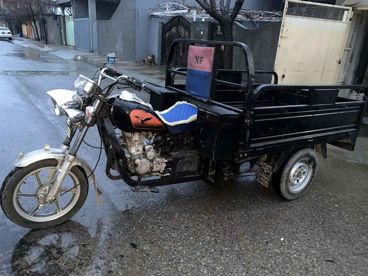 ماتۆڕی سێ تای٢٠٢١
نمونە 
ناو پاقلاوە
سلێمانی
مەكینە ٢٠٠ بەشرت
***********
٨گەڵاو مەجال
گۆڕینەوەش دەكەین بەكەریم كابانی سپی
