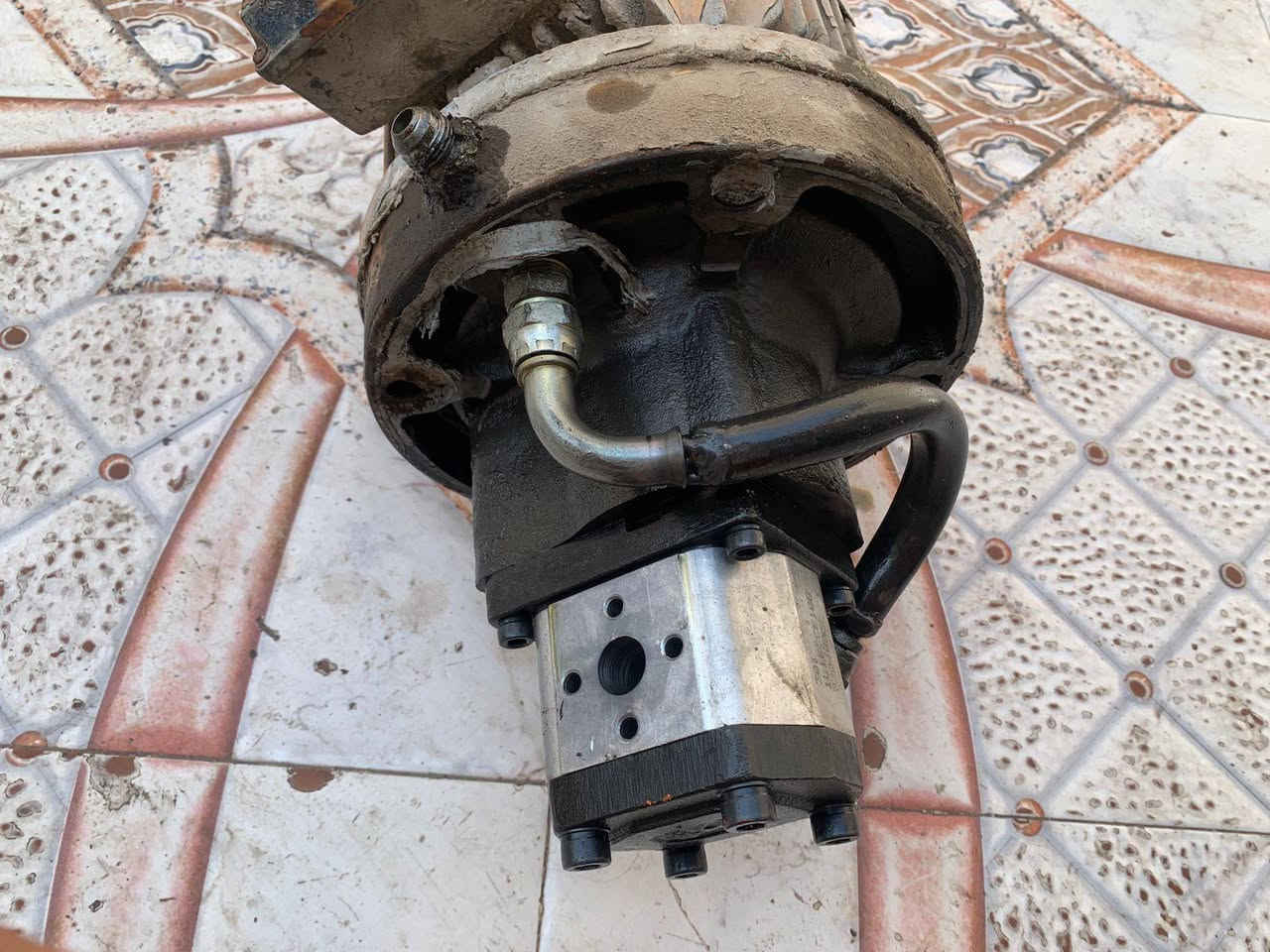 سلام عليكم قراظ معمل بلوك للبيع في البصرة رقم تليفون  *********** / ***********
