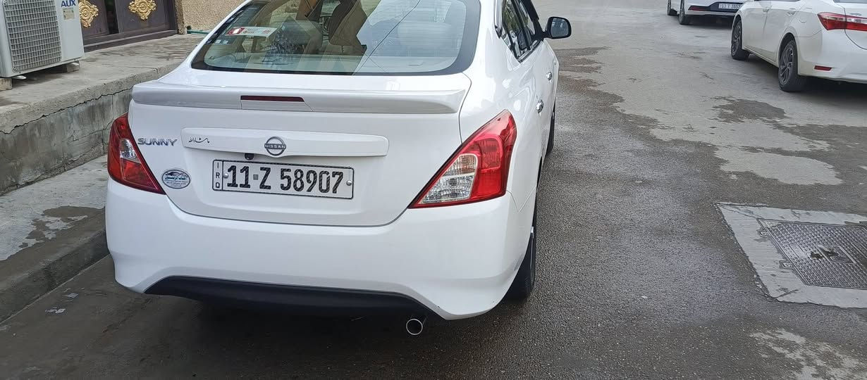 السلام عليكم
نيسان سني موديل 24
ماشية 11000 فقط
بيها صبغ جاملغ وبنيد اثر طخه مال دراجه خفيفه كلش بله اي دواخل سياره نظيفه وممتعوبه ابد بليته الزركه المرغوب هندي 
تحكم ستيرن وشاشه سبير منازل ابد 
السيارة داخله بلضمان والضربة موضحها بلصور 
العنوان : بغداد-الدورة - مهديه ثانيه 
سعر 126 وبي مجال 
الرقم ***********
