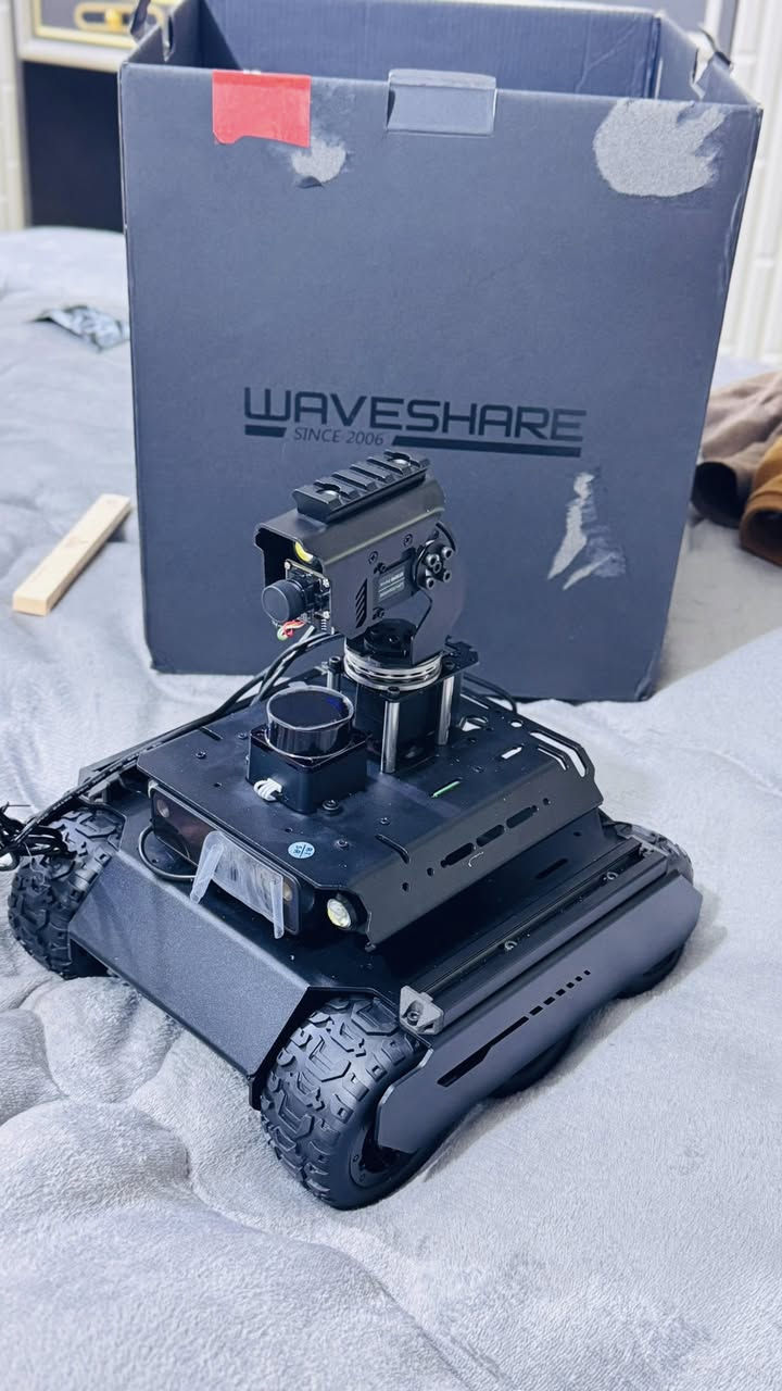 رجعت توفرت القطعه الثانيه العملاقه وحده انباعت لمؤوسسه وهذي الثانيه مزادها يبدي من 200 شباب الما يعرف القطعه يعبر المنشور رجاءً مداها 100 متر دفع رباعي رادار تحكم عن طريق الجوستك الخاص بها وللابتوب والموبايل والحاسوب
كامل ملحقات


**إذا كنت صاحب هذا الإعلان وتريد حذفه لأي سبب، رجاءا أرسل رسالة إلى الدعم الفني**