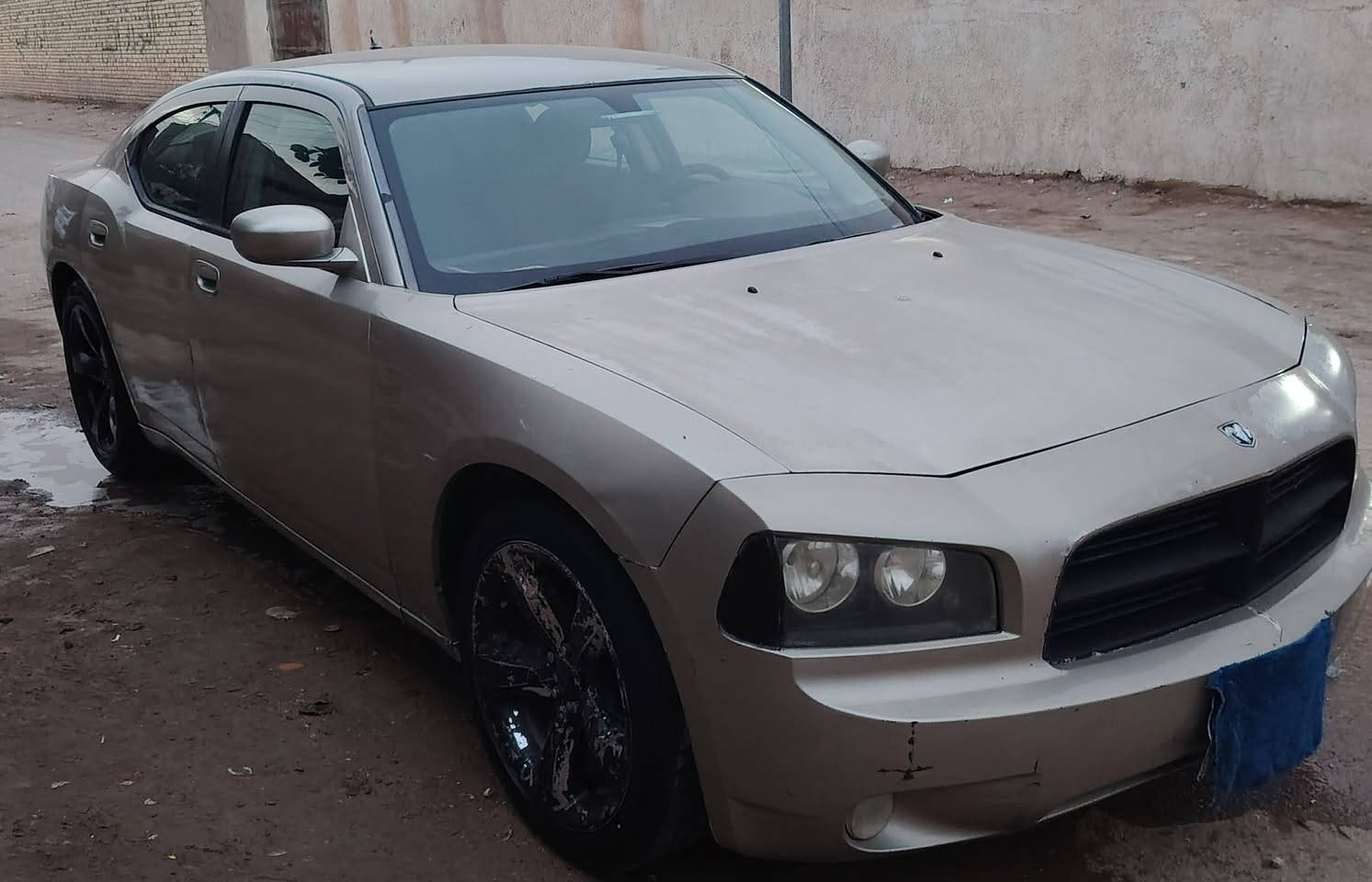 السلام عليكم جانجر موديل ٢٠١٠ مكينه وكير كفاله حداديه  ٨٠٪ سياره تخم تاير جديد متومه طبق الأصل رقم القديم كصة جنطه هاذ رقم ابو السياره *********** السعر ٣٣ مكان ميسان
