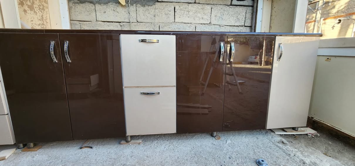 كاونتر  خشب mdf ايطالي نظيف كلش كلش

الطول ٣ متر والسنك مرمر متر ونص

للبيع

للاستفسار مراسلة الصفحة


**إذا كنت صاحب هذا الإعلان وتريد حذفه لأي سبب، رجاءا أرسل رسالة إلى الدعم الفني**