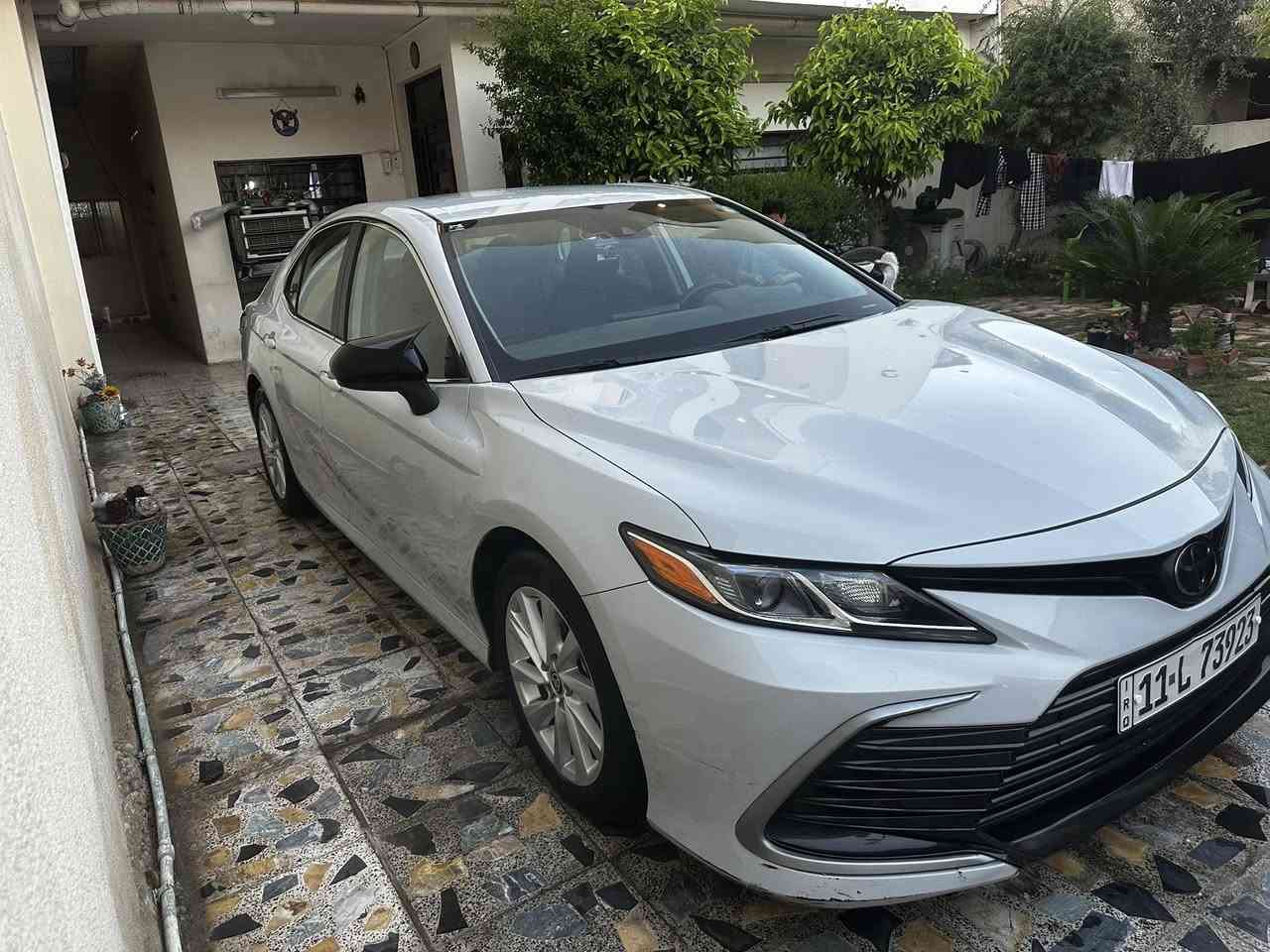 السلام عليكم 

تويوتا كامري موديل 2024
وارد امريكي حادثها موضح بلصور 
لون سموك 
السيارة بيها حالوب 
السيارة ماشيه 38 الف 
مكانها بغداد الحبيبية
اتصال ***********
السعر 167$
