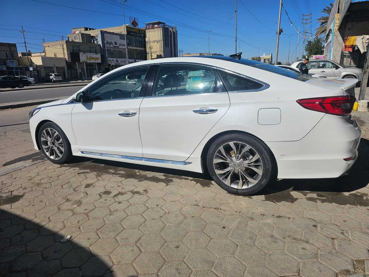 السلام عليكم
للبيع هيونداي سوناتا 2015 - فئة لمتد

 

📍مكان النجف

🔹استخدام شخصي

🔹• محرك 4 سلندر 2.4 قوي و اقتصادي

🔹• تحكم ستيرن

🔹شاشة كبيرة+ بلوتوث

🔹• كاميرا خلفية

❄️تبريد ثلج

🔹كرسي سائق كهرباء

🔹تحكم مرايا إلكتروني

🔥• تدفئة كراسي أمامية

🛞• ويل لمتد

🔹وضعيات قياده ايكو و نورمال و سبورت

🔹• نظام ABS مانع انزلاق

🛑• السعر 136 ورقه بيه مجال 

رقم :***********

