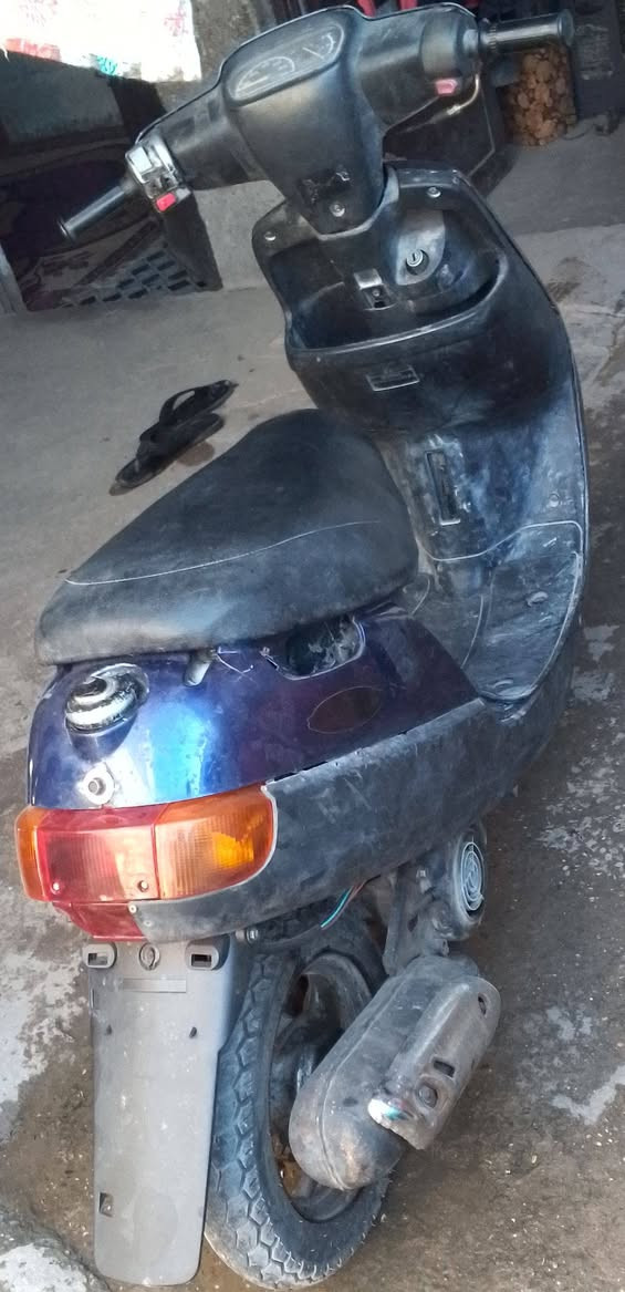 السلام عليكم عندي دراجة سرعه 60 بطه فحل نضيفه البيع لسعر خاص رقم *********** مكاني بغداد الدوره
