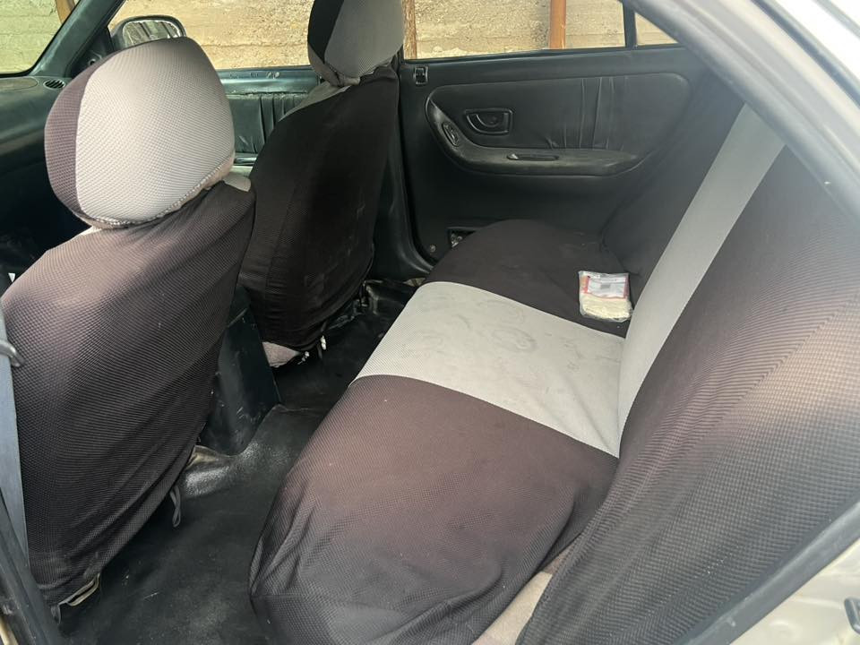 سوناتا 1995 كير ومحرك مكفولات تبريد شغال محرك 1800سيارة كير اوتو وعنوانها بشعب بوب الشام ‭
 اني مكلف بلنشر ‬ ‭0773 681 5804‬
