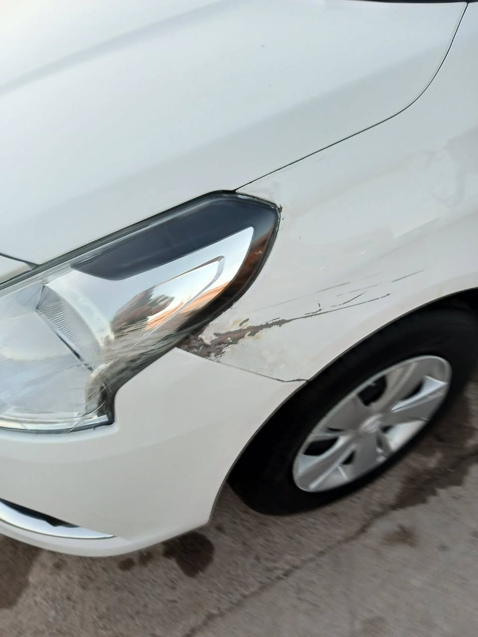 نيسان موديل ٢٠١٦ بدون اي نقص بسمي
رقمي***********
مكاني موصل حدباء سعره ٩٥
