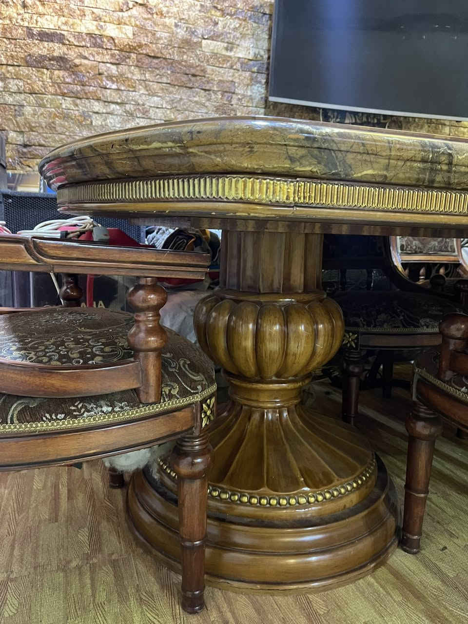 سلام عليكم ،. ميز طعام انتيكة درجة اولى ميلامين ماليزي ٦ كراسي مع الميز مكاني بغداد بسعر ٤٠٠ الف وبي مجال


**إذا كنت صاحب هذا الإعلان وتريد حذفه لأي سبب، رجاءا أرسل رسالة إلى الدعم الفني**