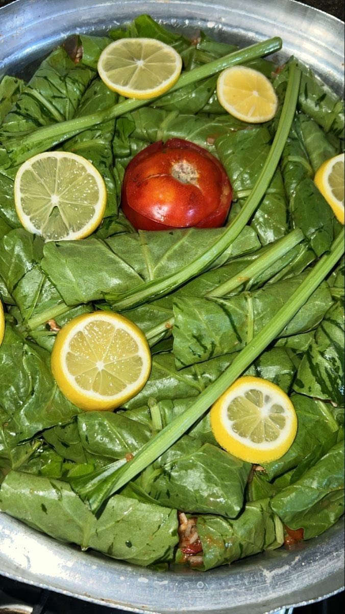 سلام عليكم هذا شغلي وباب رزقي اشتغل اكل بيت كبب بورك سمبوسه برياني دجاج بأنواعه دولمه  كيك بسعار مناسبه ***********
