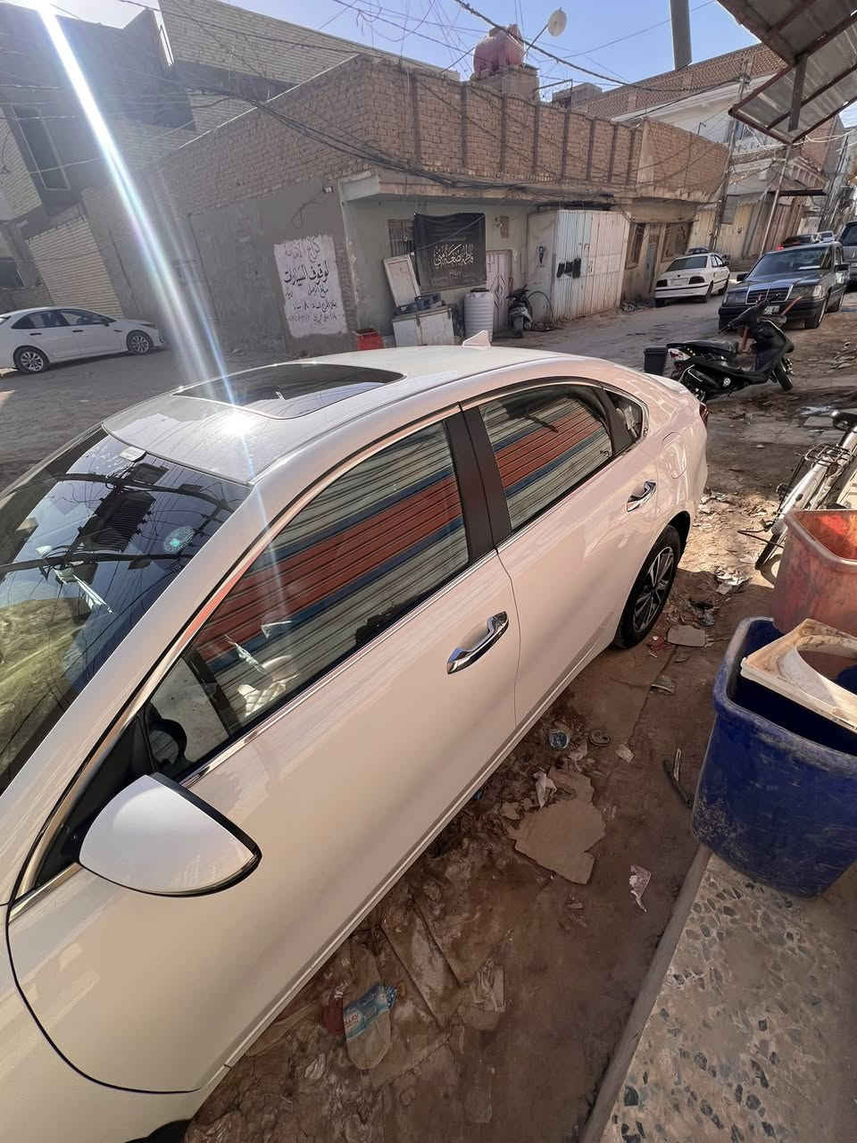 السلام عليكم 
سيراتو ٢٠٢٤ فول رقم أربيل مكينه ٢٠٠٠ ماشيه ٤٩ مكفوله بيها طعجه بلباب كلش زغيره بدون صبغ او تعديل مدوشمه جلد 
اي استفسار ***********
