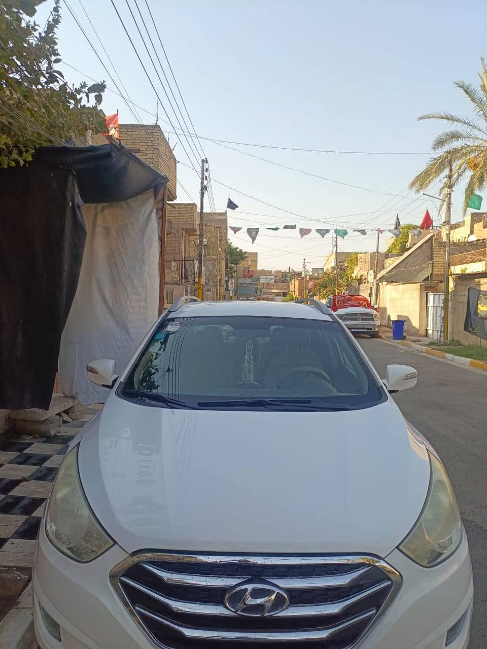 توسان ٢٠١٣ بغداد مكينه ٢٠٠٠ دوش السعر ١٣٢ وبيه مجال رقم الهاتف***********
