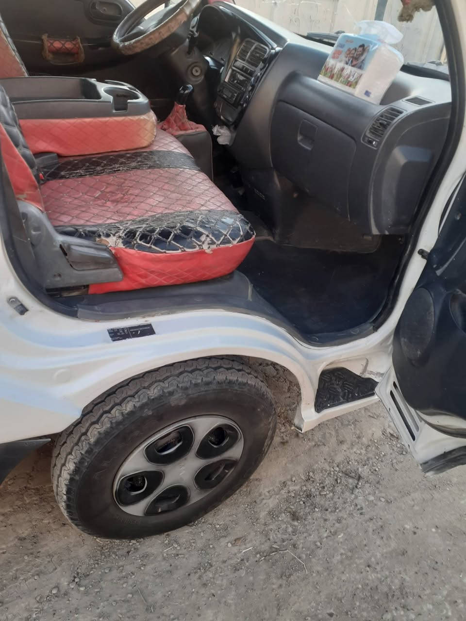 السلام عليكم للبيع كيا موديل ٢٠٠٨ رقم صلاح الدين بيه صبغ الدوسات وهلالات سعر ٨٢  تحويل مباشر ***********  ٠٧٧٧٦٥٩١٢٢
