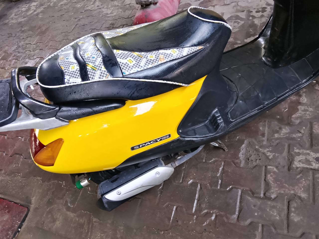 دراجة سبيسي ياباني لبيع مفتوح رايمر اول مرة سلف وهندر شغال محرك ناعم كفر  اصلي أبو الختم لسعر 550وبيها مجال الطيبين
اتصال على رقم ‏‪ 0776 174 3515‬‏اوخاص متواجد
