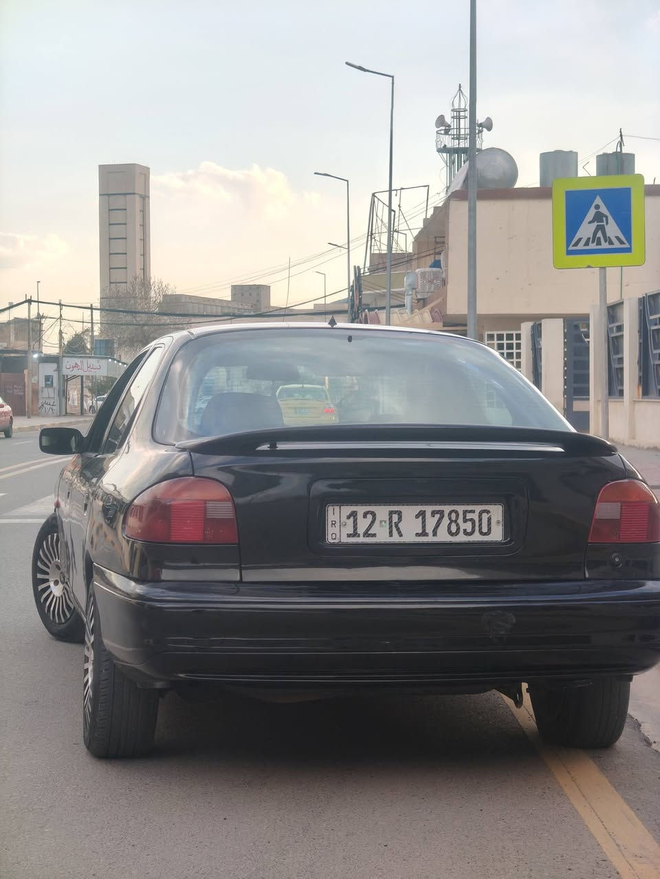 فورد مونديو موديل 1995
كير محرك شرط. كير اوتماتيك محرك 4سلندر 20
سيارا بيها ضربا بل جاملغ الخلفي معدل بارد 
مصبوغا عام جمالية تبريد يحتاجلو مصرف
باتري جديد تايات جدد داخل نضيف شاشا اندرويد 
كشنات نفخ تحكم مرايات كهربائي السيارا حلوا
السعر38مكان السيارا موصل للتواصل ***********او***********
ملاحضة السيارا بسمي احول باي وقت رقم سنويا جديد
