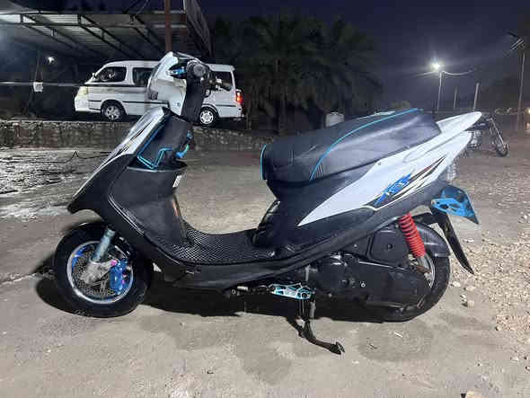 سلام عليكم ماكس عدله لببيع ختم واحد ويه المكينه كلها شغاله وكلها لباديه بس سلف 55مبدل الدراجه شلعه ومعدل طيران دراجه تخبل وكلشي مانقصها وبجيس بوشه 49 بيها كلجات رياضي اصليات اجن بيها جيب مصلح وافحص وبيها تزويد خير من الله كل نقص ماكو ( دبلات فج فلنجه تواير جلاتين قبق سويج شيال مطارة تعلاكه يدات بريك ويدات سكليتر انسيواي كشن تزويد شيال قبق فلاوين قطرة ويالة قاعدة رقم ) الشراي يتصل على الرقم *********** وتساب بي العنوان السماوة تره الدراجه ملحه بس لئن مغسوله ما أبين الملح
