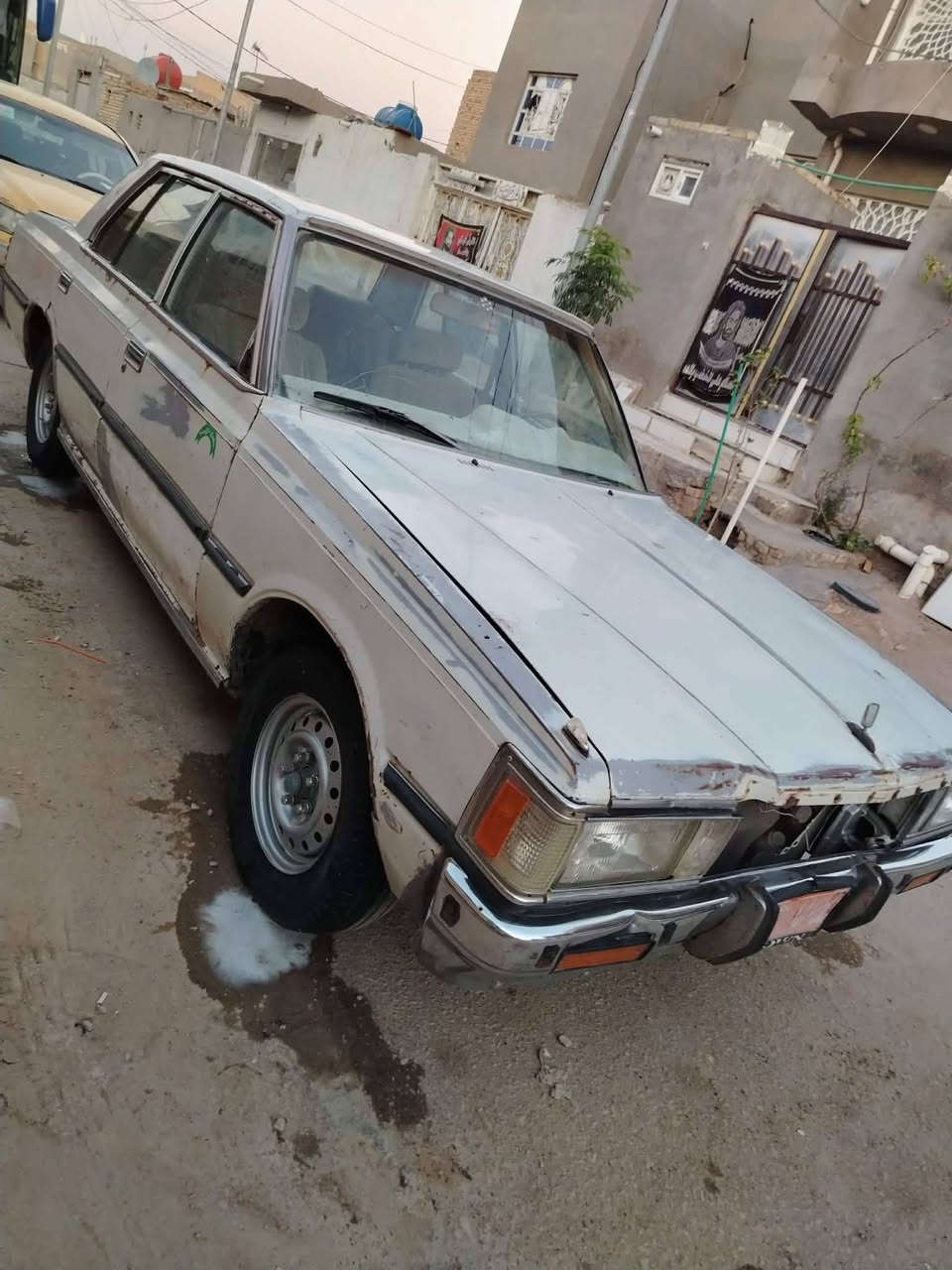 سلام عليكم البيع سوبر 82مكينه ونجي ناعم گير جديد سياره جاهزه كهربائية كلهه شغاله رقم @انبار صدامي عدنه وكالة بيهه من راعايهه ام الباركود سياره جارده عله وضع البلاد ملاحضه السياره البيع فقط مكانهه الشاميه  السعررر )(18 )ورقه وبيهه مجال  ***********
