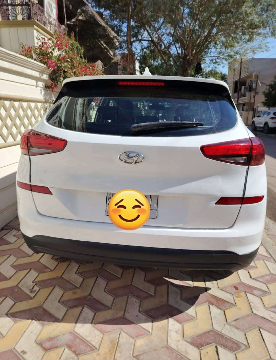 السلام عليكم للبيع توسان موديل ٢٠١٩ خليجي رقم بغداد سنويه بئسمي بيه مكانين صبغ كد شبرين جاملغ امامي والباب الخلفي وتكحيل بدعاميه الخلفيه سياره نظيفه وجاهزه شركه الكاصد مواصفاته كشن جلد كهرباء  بصمه تشغيل ابواب بصمه مري شفط حساس امامي خلفي مكاني بغداد السعر خاص ***********
