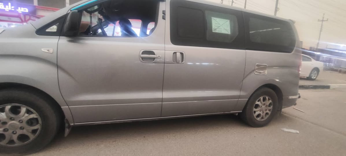 السلام عليكم ستاركس موديل 12 معلايه 22 لون بحري سياره جديده ما متعوبه ماكينه سبلاين 12 بلاديه برقه 10 ما مفتوح 
باقيه التفاصيل انتصل تدلل 
العنوان بصره هارثه 
السعر 190 
***********
