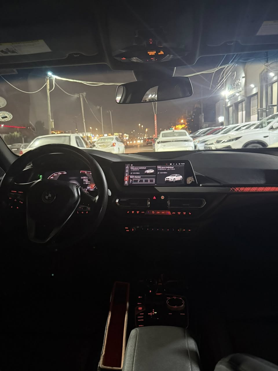 228i  xdrive موديل 2022
السلام عليكم

محرك twinpower turbo2000 
ممشى السياره 63 كم
حادثها مرفق بالمنشور 
محرك وكير مكفول من الفتح واي مشكله
صفر مسج مواصفاتها  فول معروفه الاكس درايف
رقم انكليزي اربيل سنويه لل 2029 ب اسم شركه
سعرها 210$ وبيها مجال بسيط 
مكانها بالنجف 
للتواصل ***********
